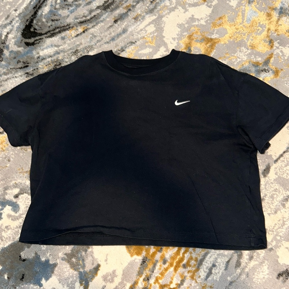 Women’s Nike Black Crop Top